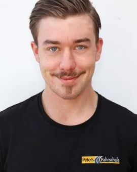 Luis – Office · Giesing