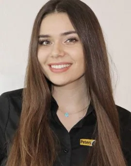 Bahar, Driving Instructor Class B at Peters Driving School Munich